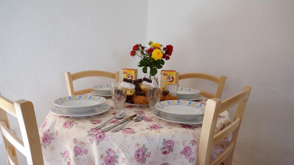 Apartments Red Rose نين المظهر الخارجي الصورة