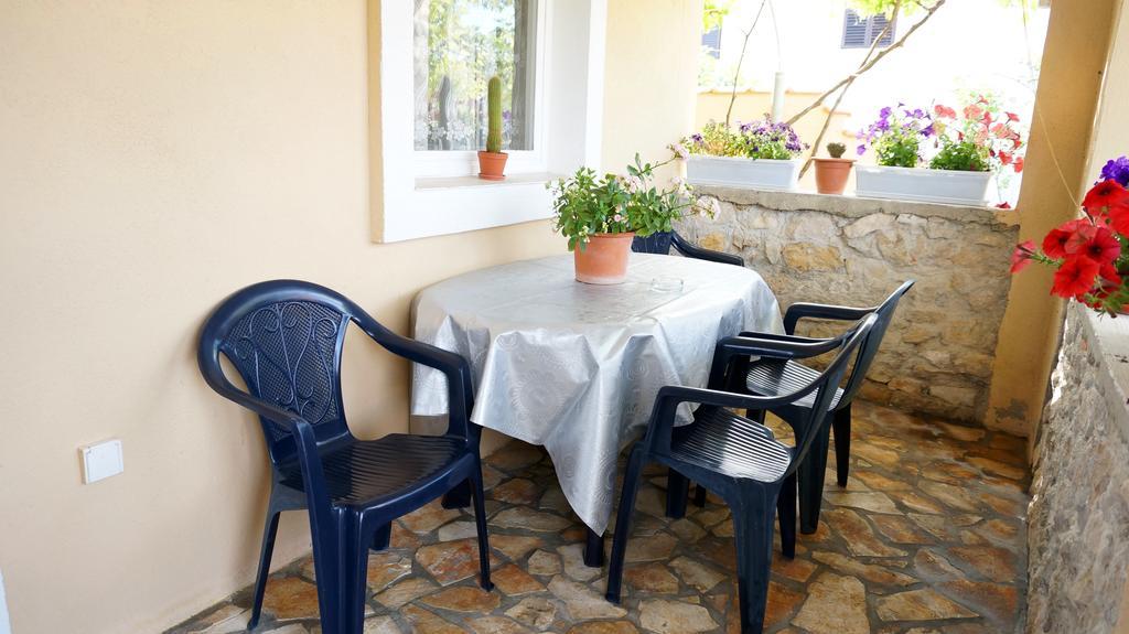 Apartments Red Rose نين المظهر الخارجي الصورة